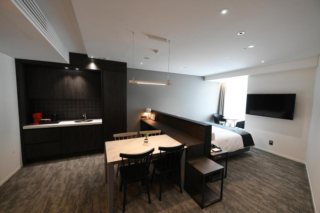 Orakai Daehakro Hotel, Bw Signature Collection Seoul