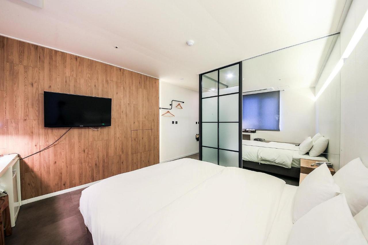Hotel Business Blvd Ora 2*