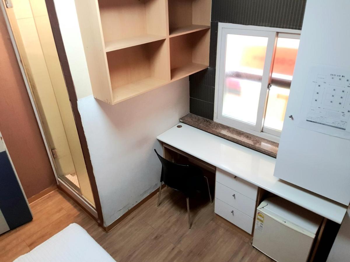 Guest house E Livingtel