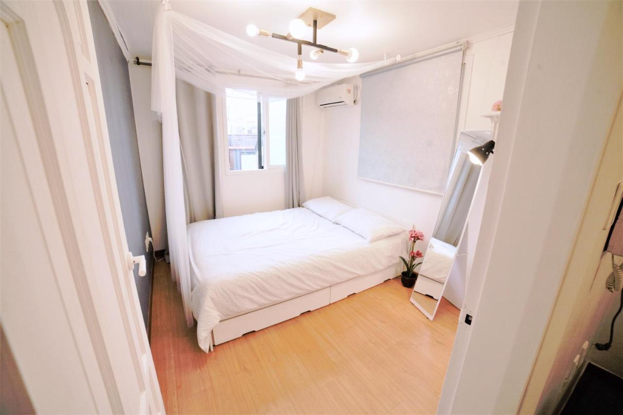 Hongdae Sunny House A Terrace