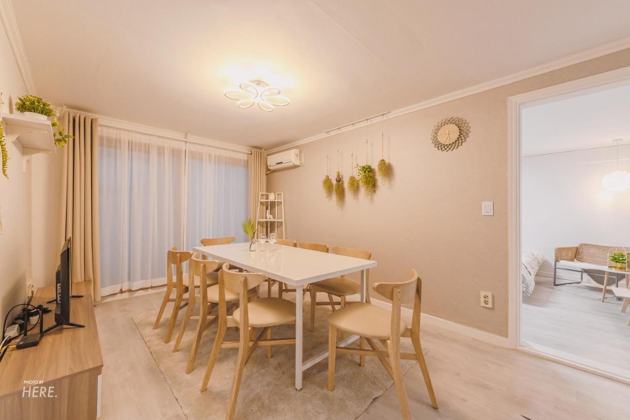 Apartment Seeu House Hongdae Seoul