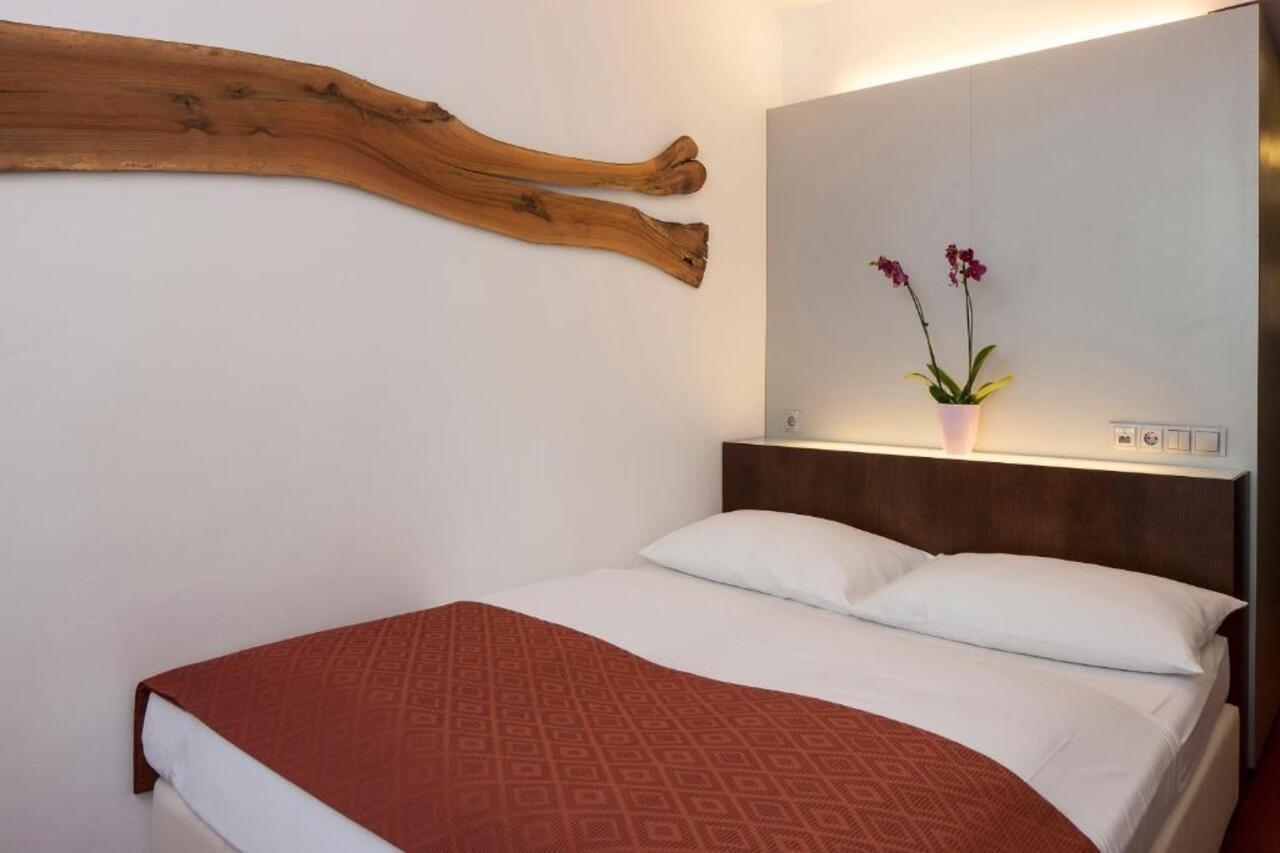 Hotel Orakai Daehakro Hotel, Bw Signature Collection 4*