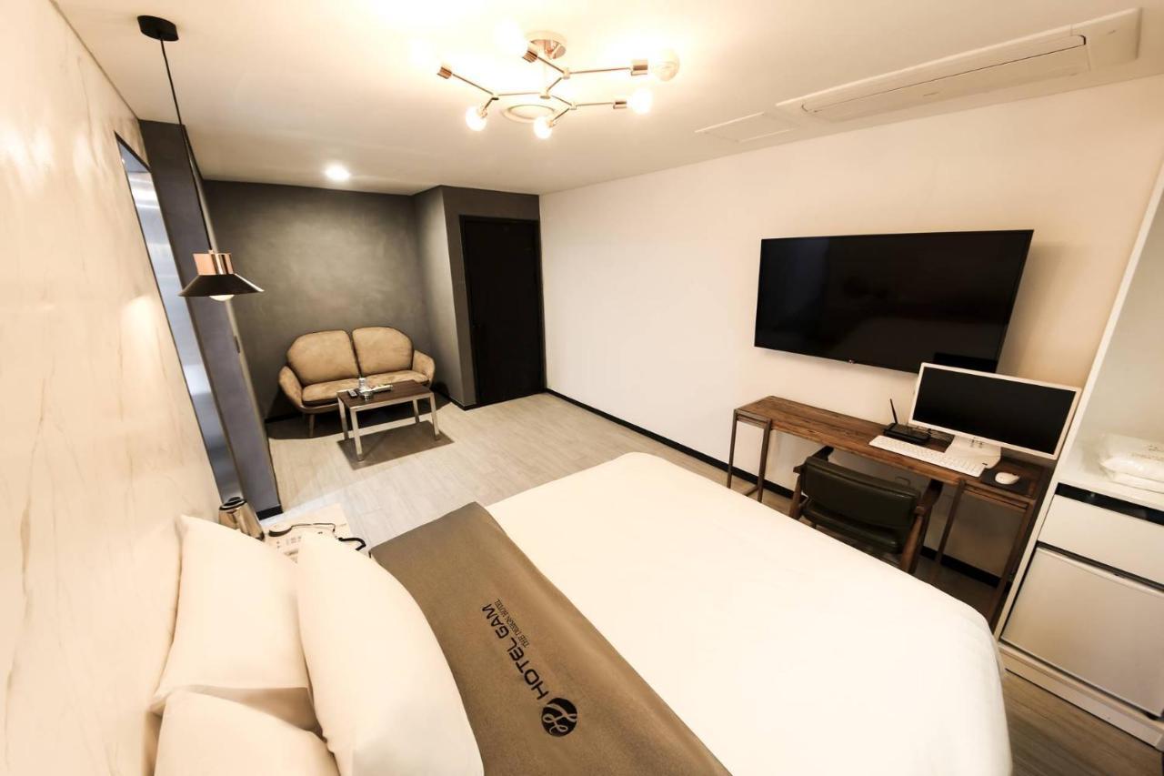 Gam Hotel 2*