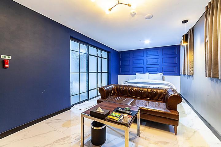 Gam Hotel 2*