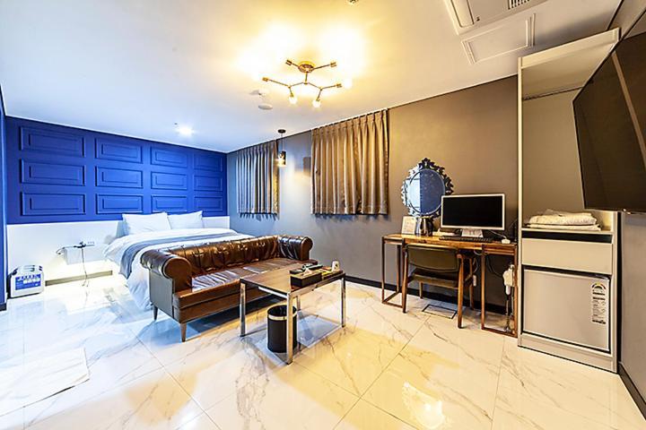 Gam Hotel 2*
