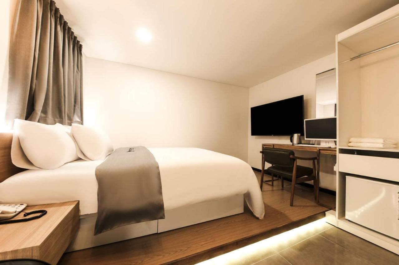 Gam Hotel 2*