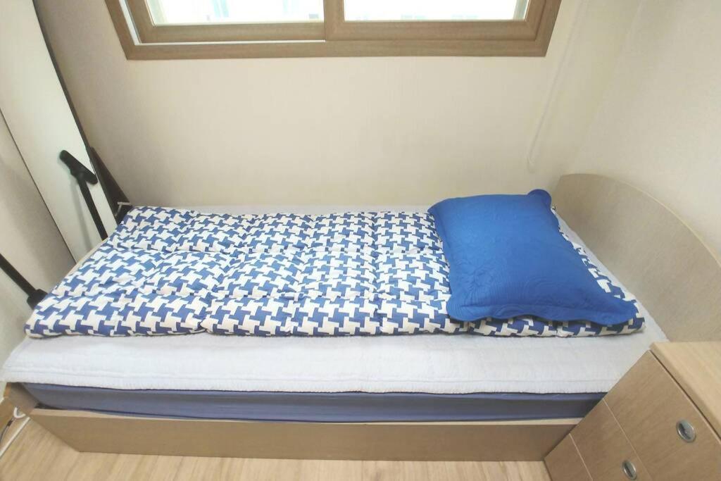 Hongdae Sinchon Yeonhui House 504