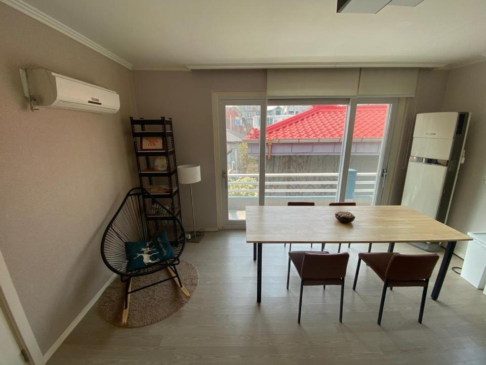 Aron Guest house