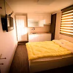 Yakorea Hostel Hongdae