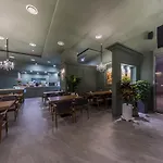 Hotel Tirol