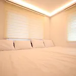 Huayuanhouse Hq In Hongdae