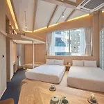 Uh Suite Seoul Square