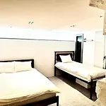 Look Home Guesthouse