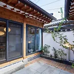 Jay Hanok ㅡ 3Br 3Bath ㅡ 8Min From Anguk Stn