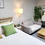 Moon House In Seoul #Quiet #Airport Transport Nearby#1 Min To Line2 Nakseongdae Subway