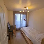 Hongdae Street 41 Station 4Min 3Br