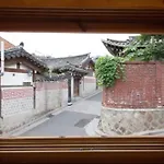 Korean Traditional House Built By Masters