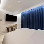 Jongro Hotel Laboum