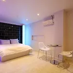 Fiona Hotel