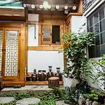 Yeonwoo Guesthouse