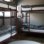 Eid Muslim Friendly Guesthouse - Hostel