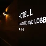 L