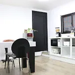 Moons Hostel Myeongdong