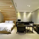 Life Style S Hotel