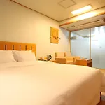 Prince Hotel