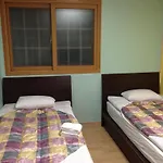 J-Honor Guesthouse