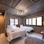 Baro Ato Hotel
