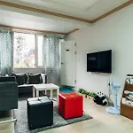 10 Guesthouse - Hostel