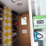Mori Guesthouse - Hostel