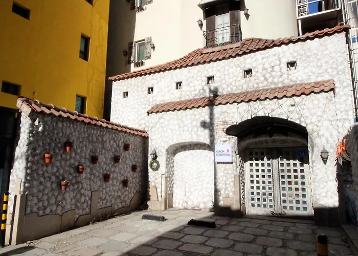 Sinchon Gaon Hostel