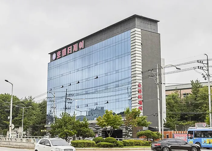 Tj Hotel