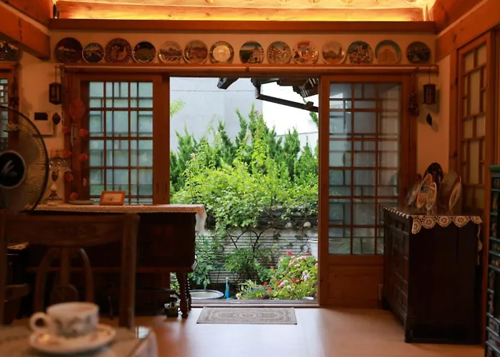 Hanok Isimje Stay