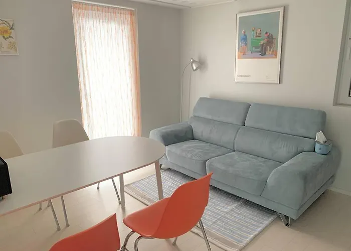 Dayoff Mode Home - Comfort 3 Rooms 2 Bathroom, Complimentary Parking