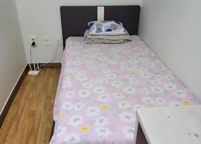 Noryangjin 202 Studio For One Person