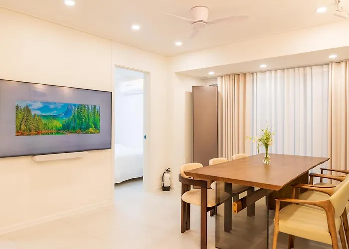 Mineheal Stay- Private Entire House In Seoul - Near Ehwa, Sinchon, Hongdae Station With Pick Up Service