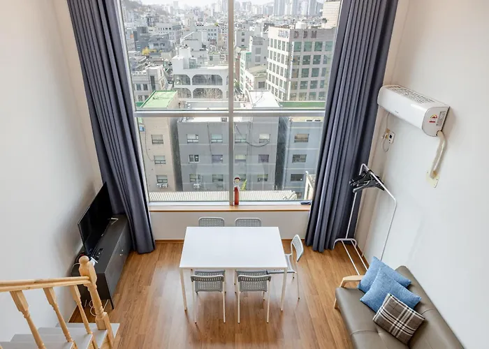 Moon Apartment