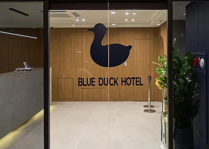 Blueduck Hotel