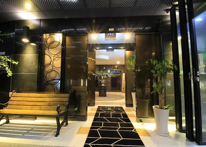 Hotel De Urban