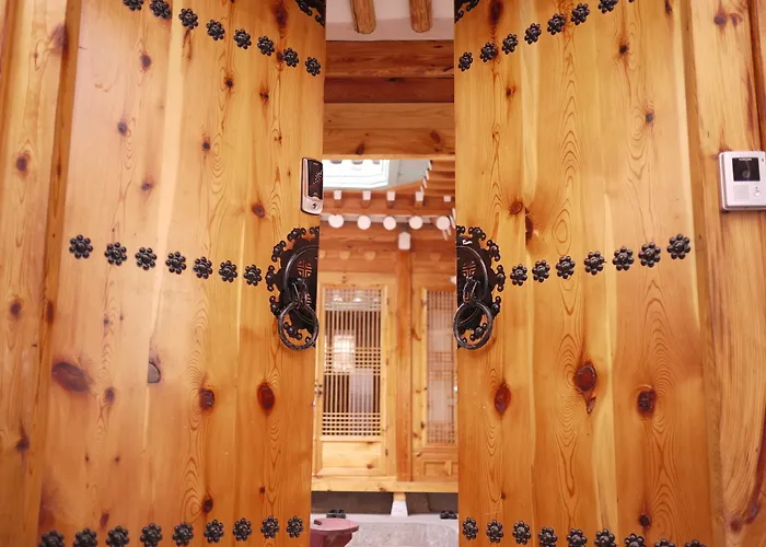 Haemil Hanok Guesthouse