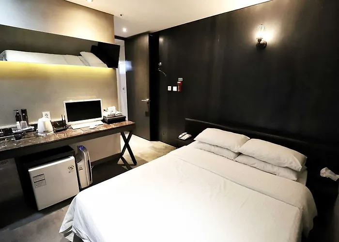 Hotel Hertz