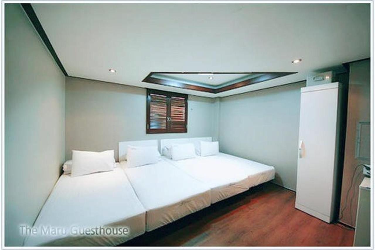 Red Panda Myeongdong Guest house 2*