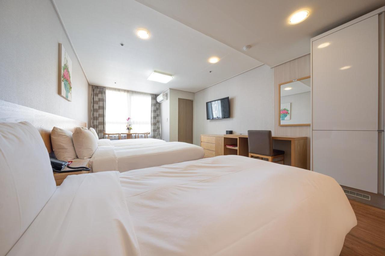 Ramada By Wyndham Dongdaemun 3*