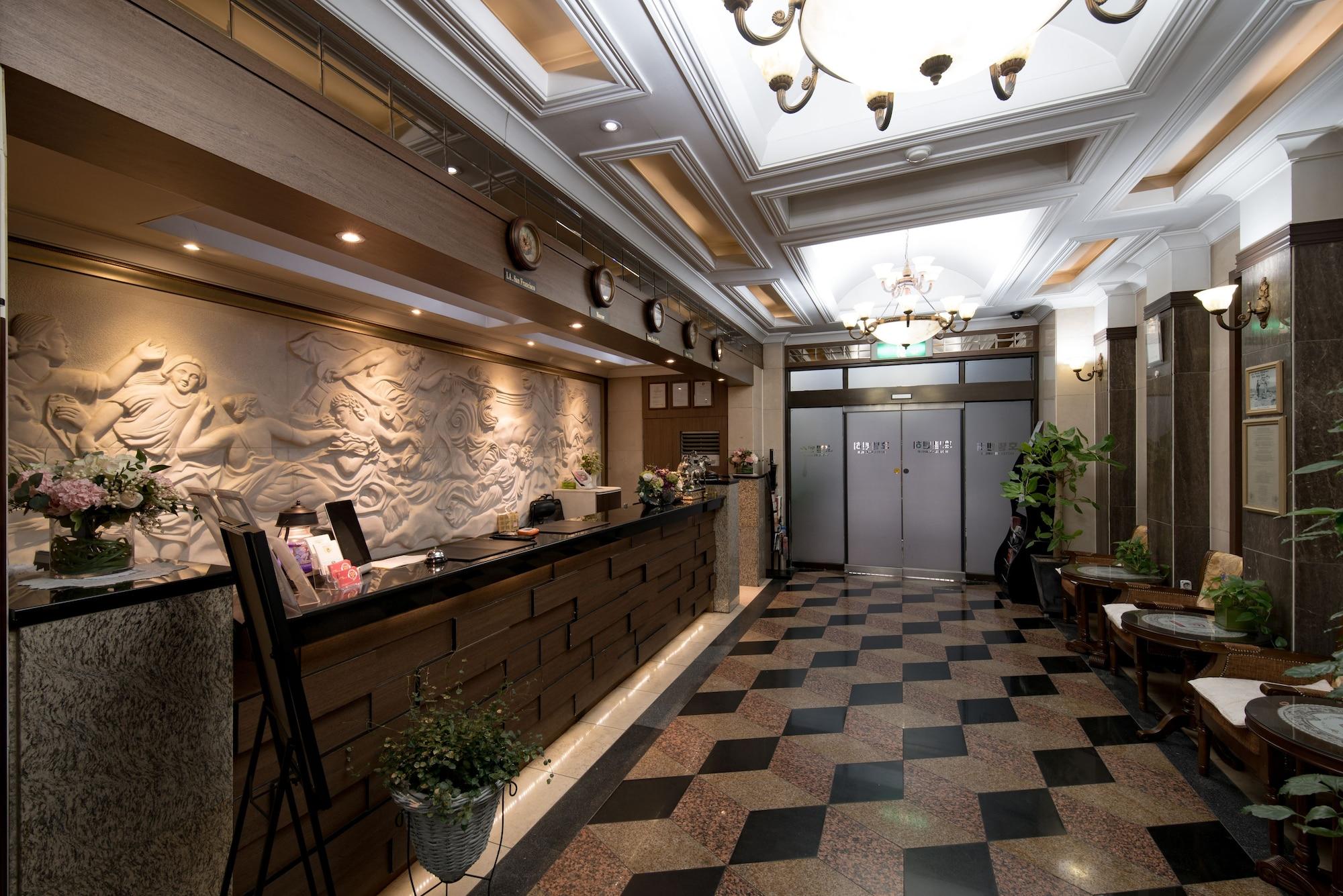 Comfort Yeouido 3*