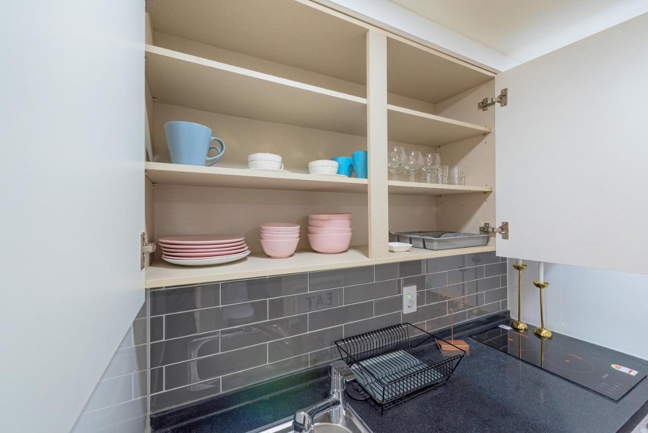 Cozy Duplex In Hongdae