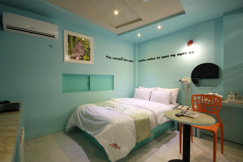 Fiona Hotel 2*
