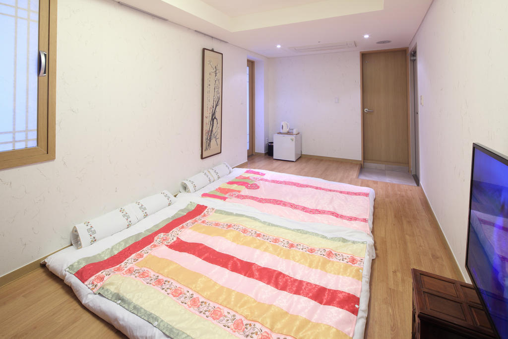 Dream House Albergue *